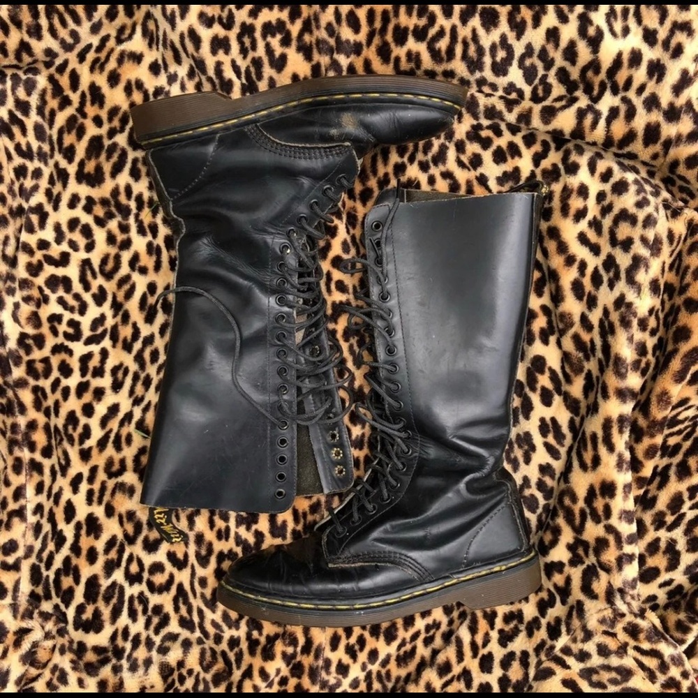 20 Eyelet Dr. Marten Boots